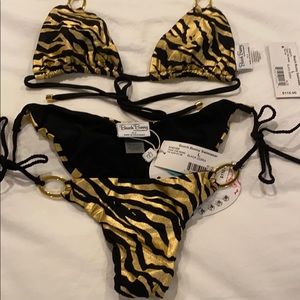 Beach Bunny bikini set  size L